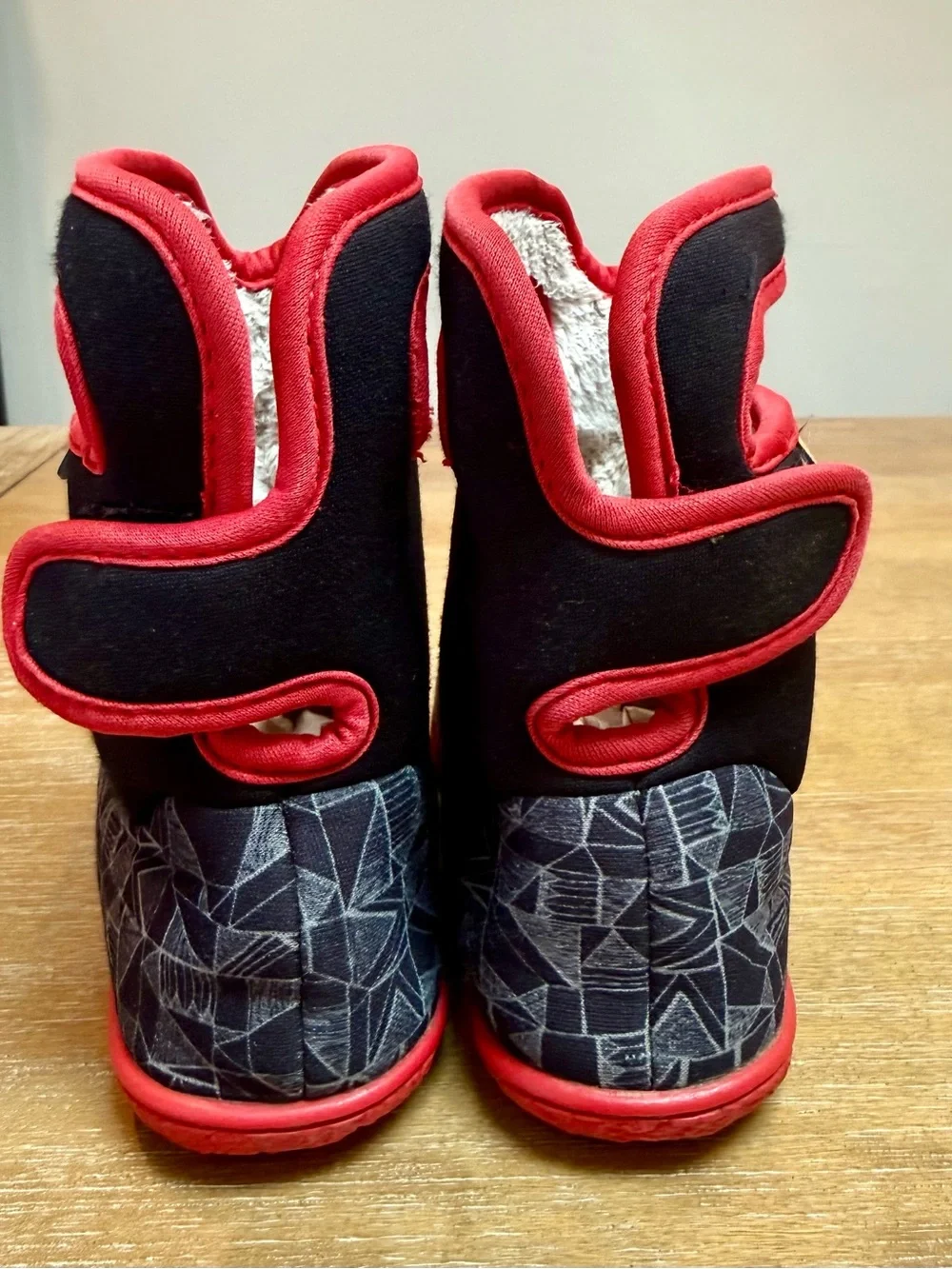 Baby Bogs Maze Geo Boots Waterproof Insulated  Black Red Pull On Handle Size